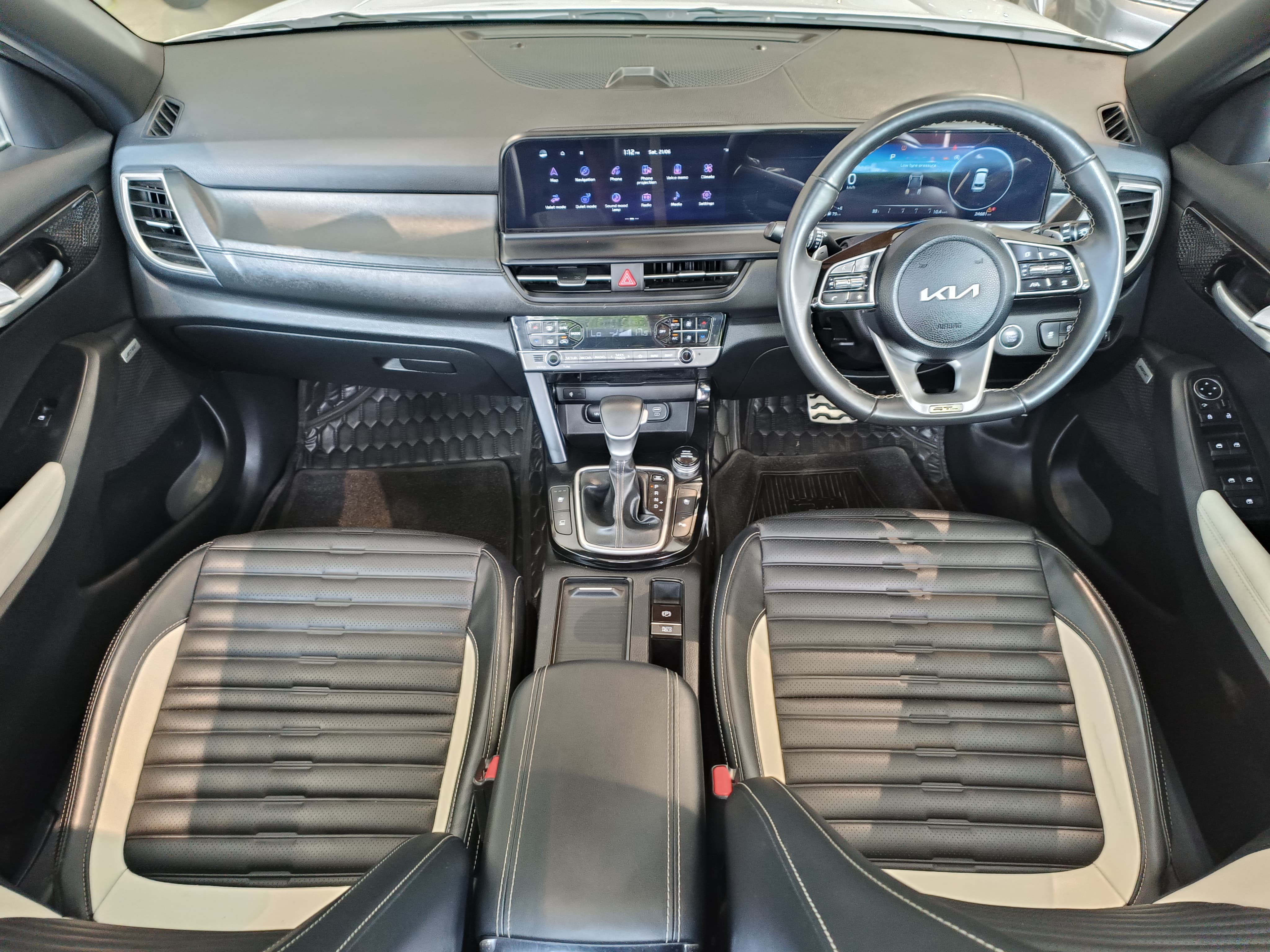 KIA