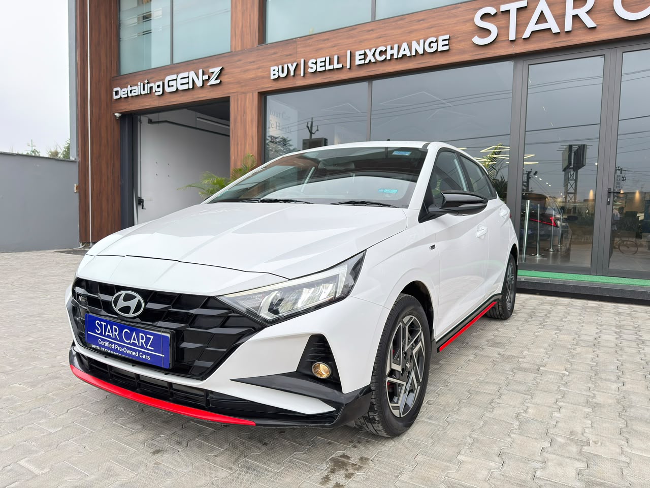HYUNDAI