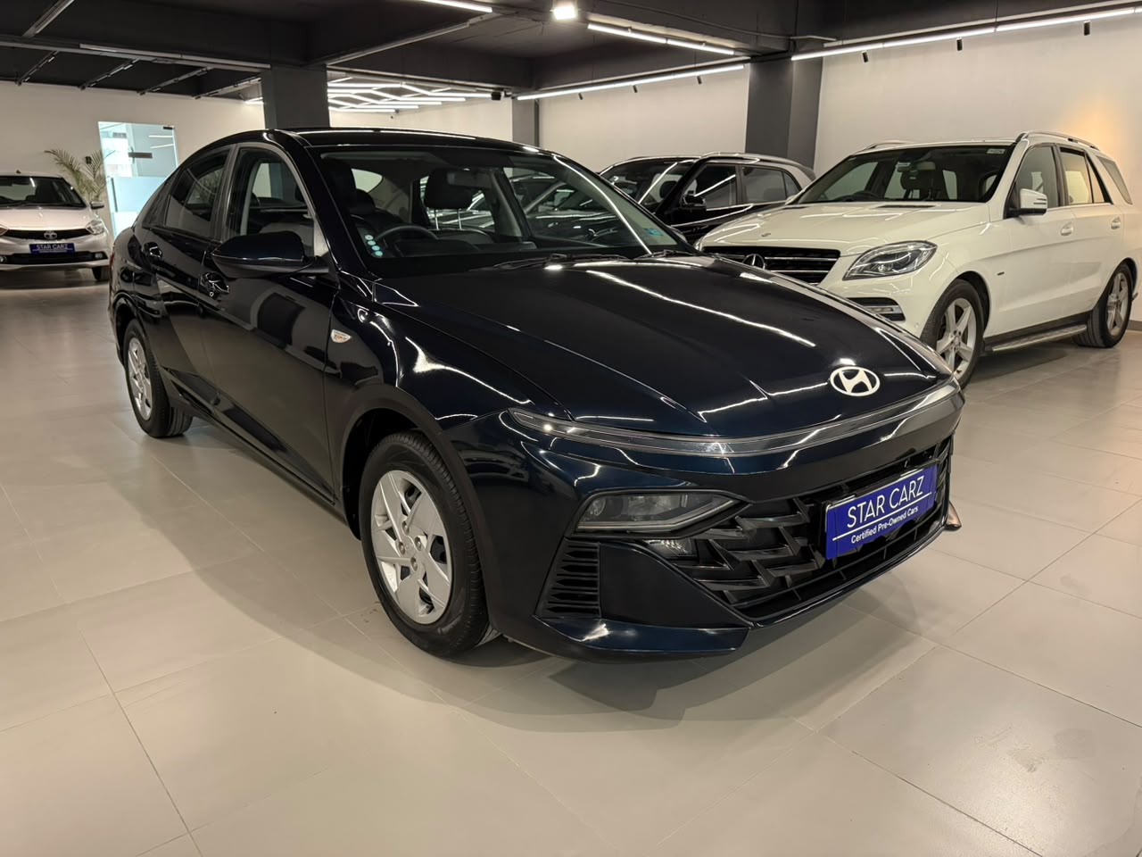 HYUNDAI