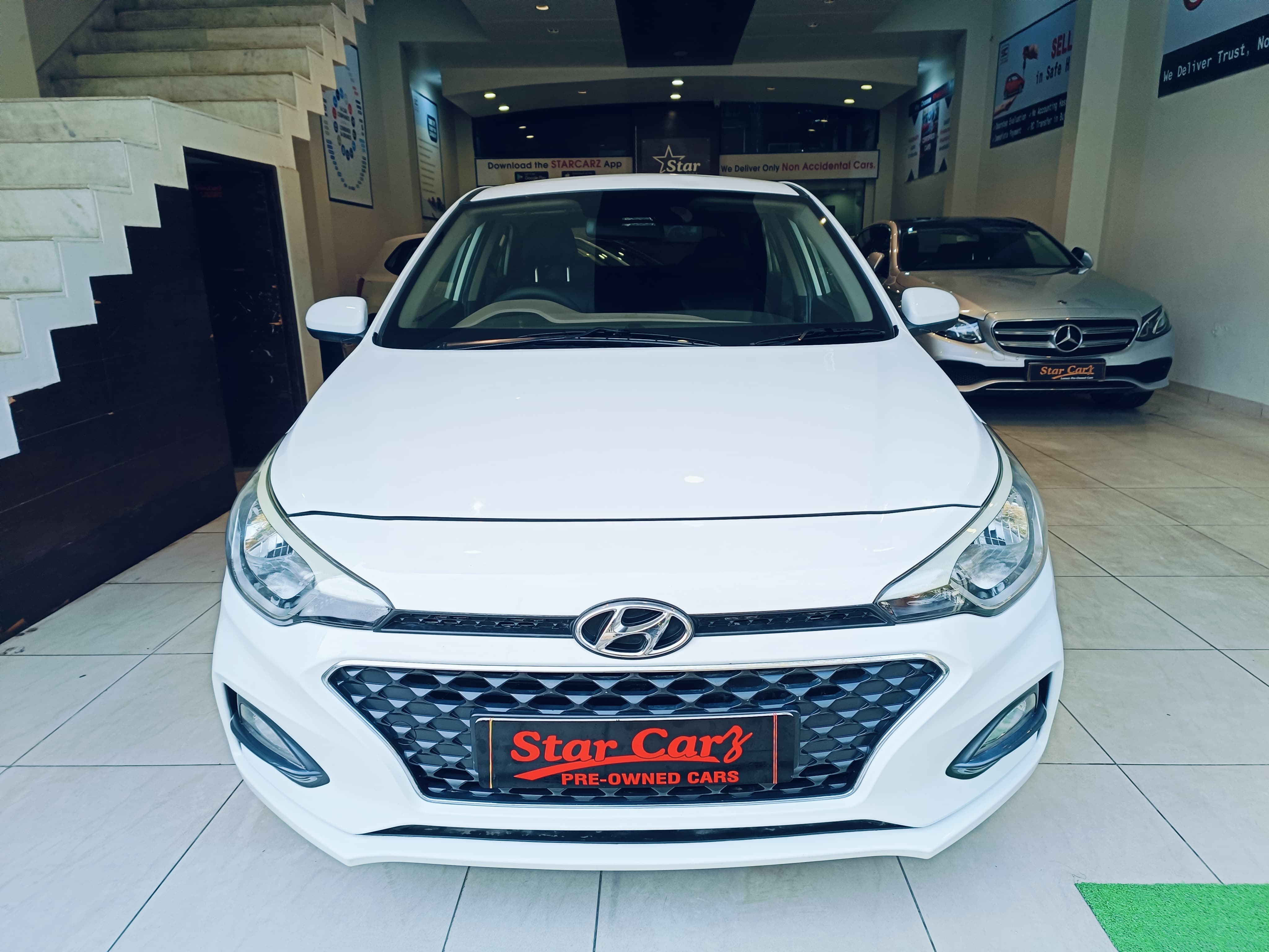 HYUNDAI