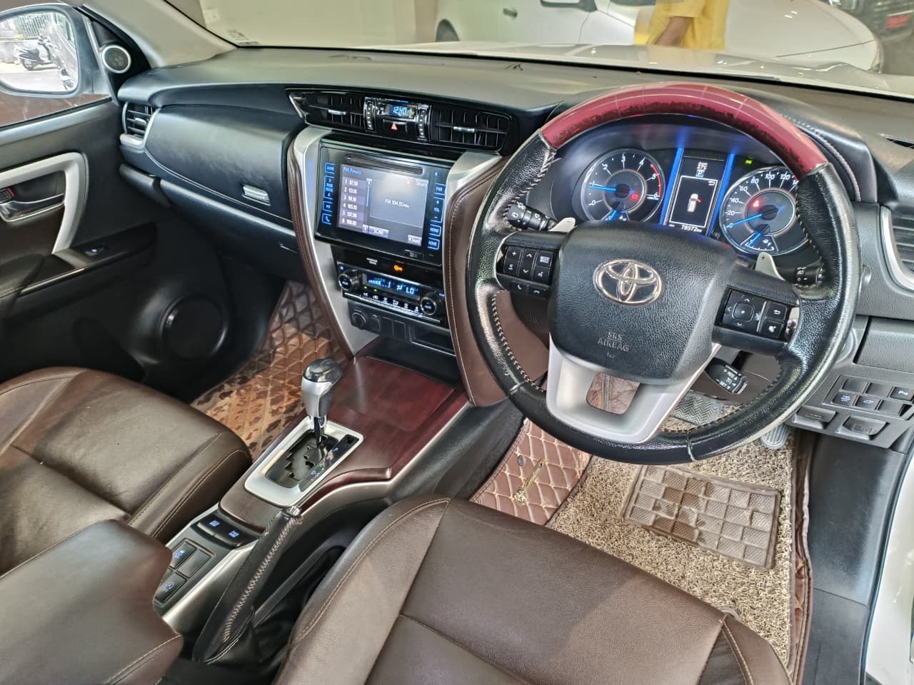 TOYOTA