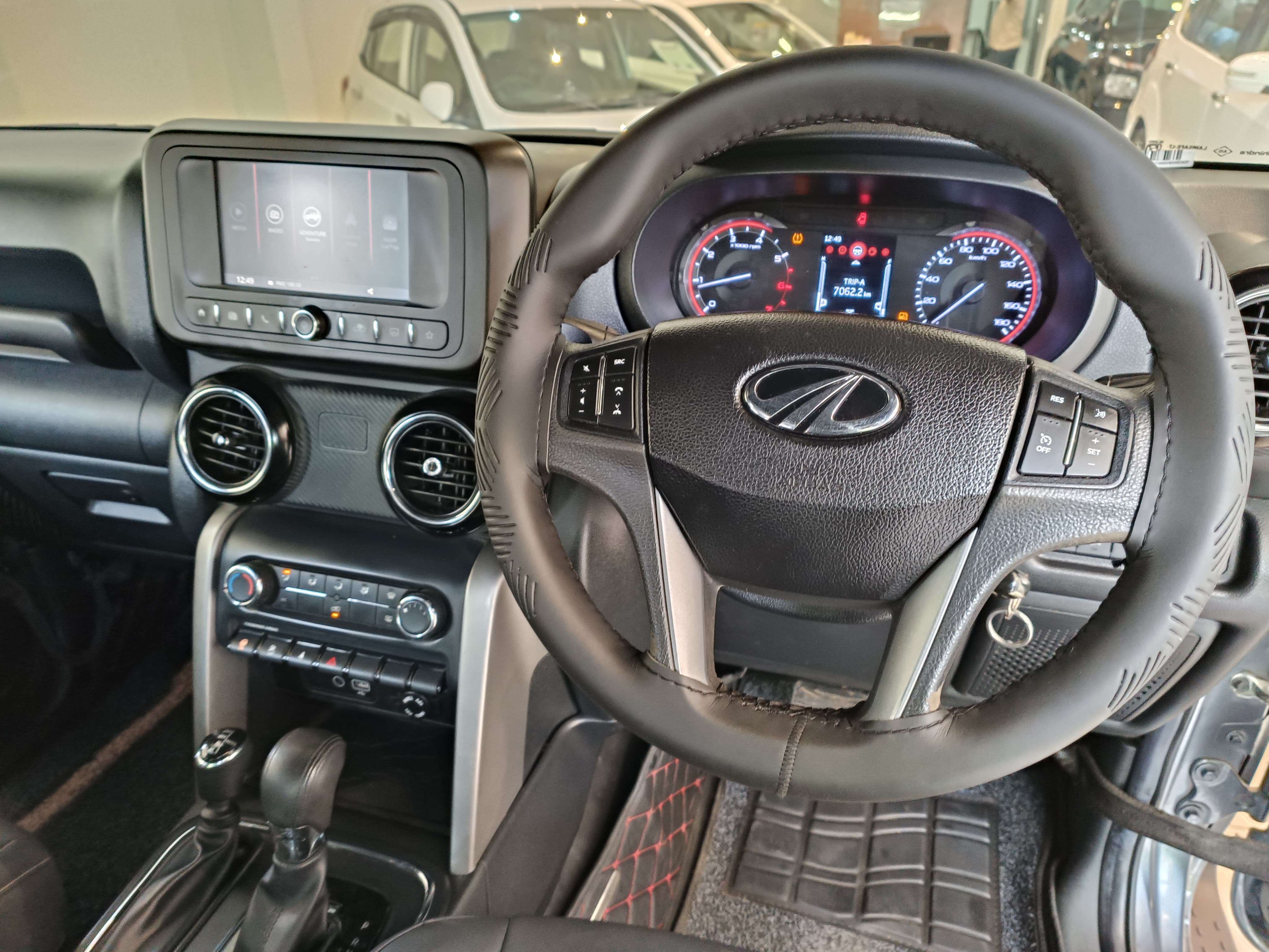 MAHINDRA