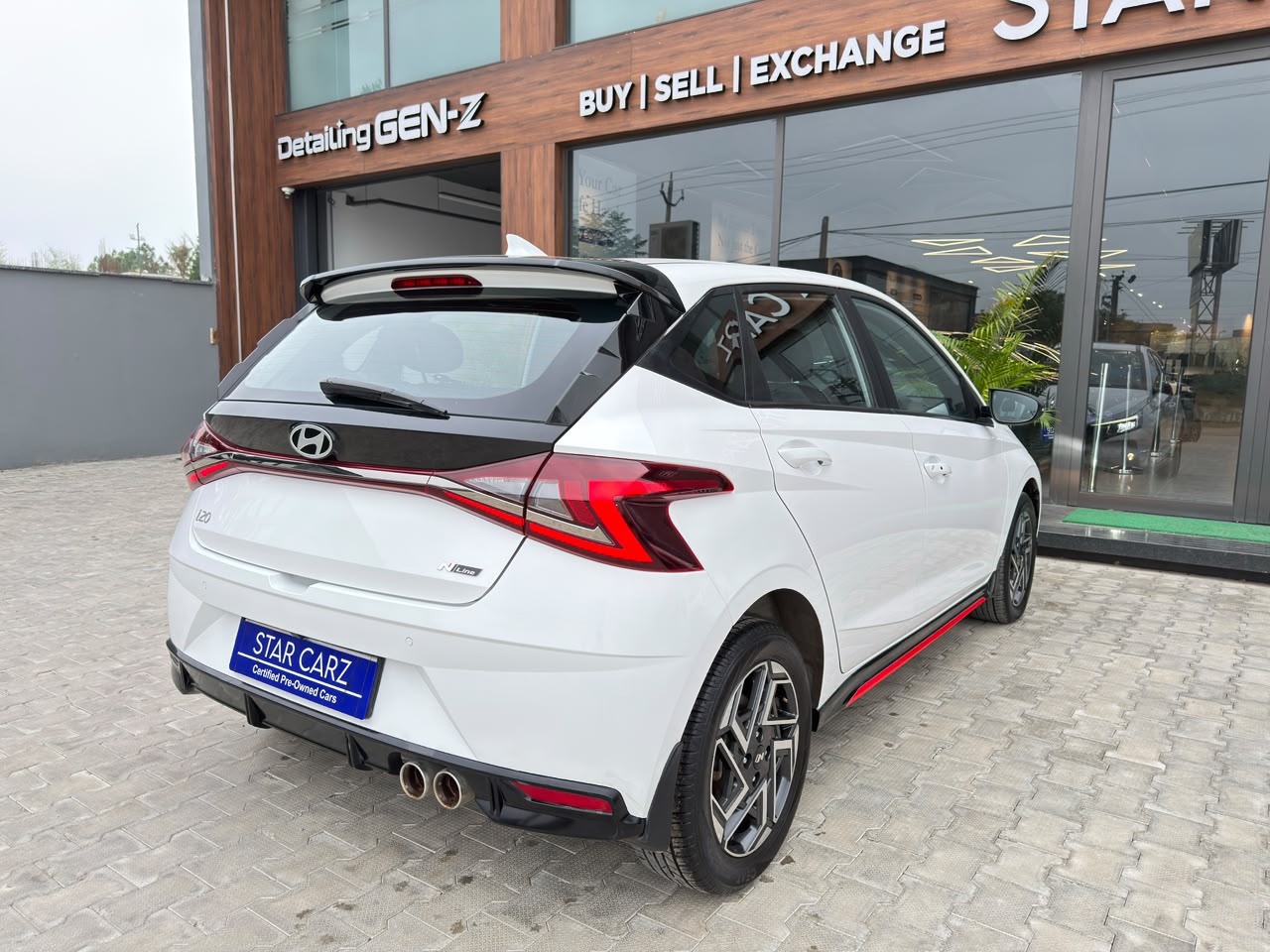 HYUNDAI