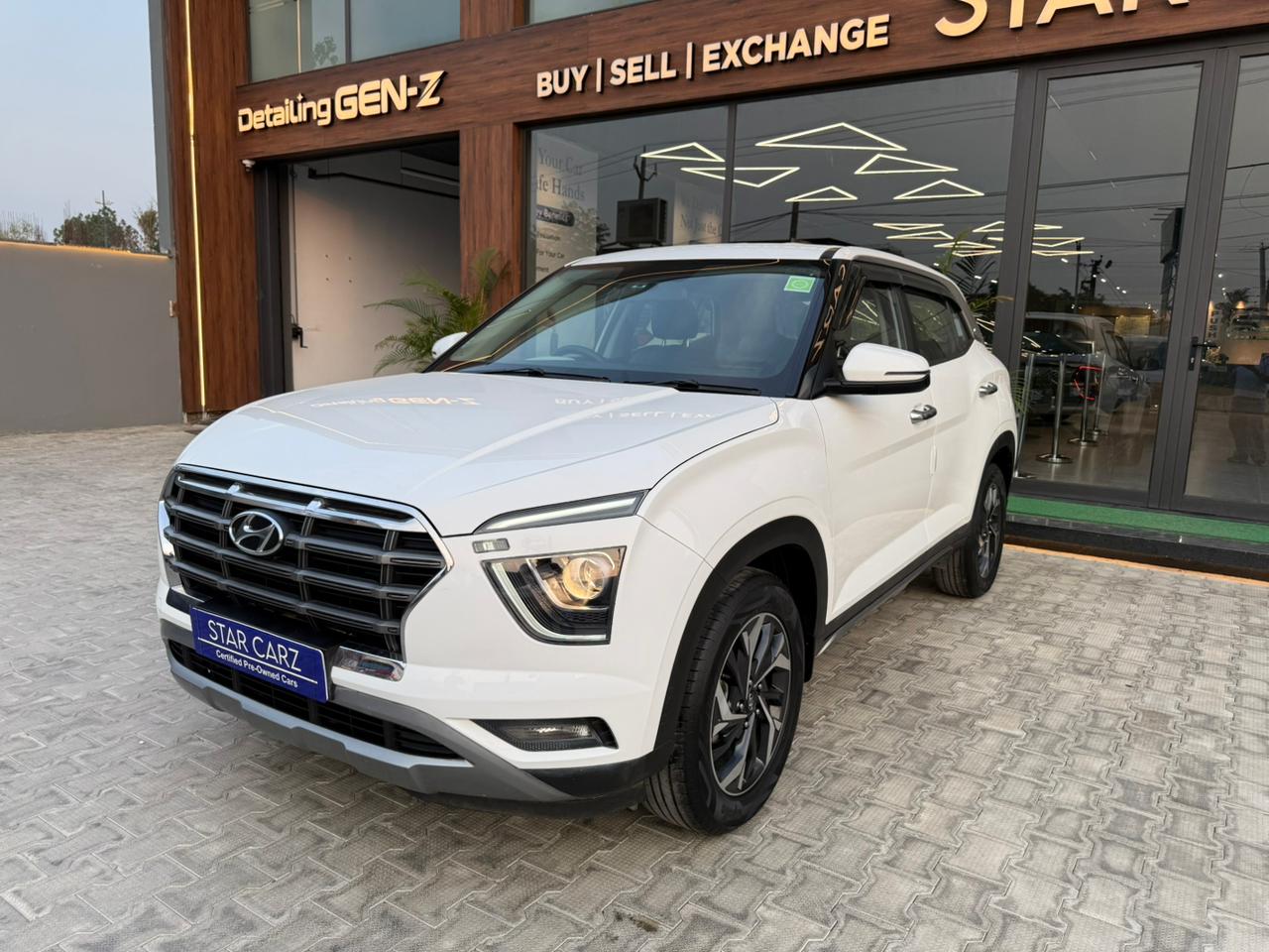 HYUNDAI