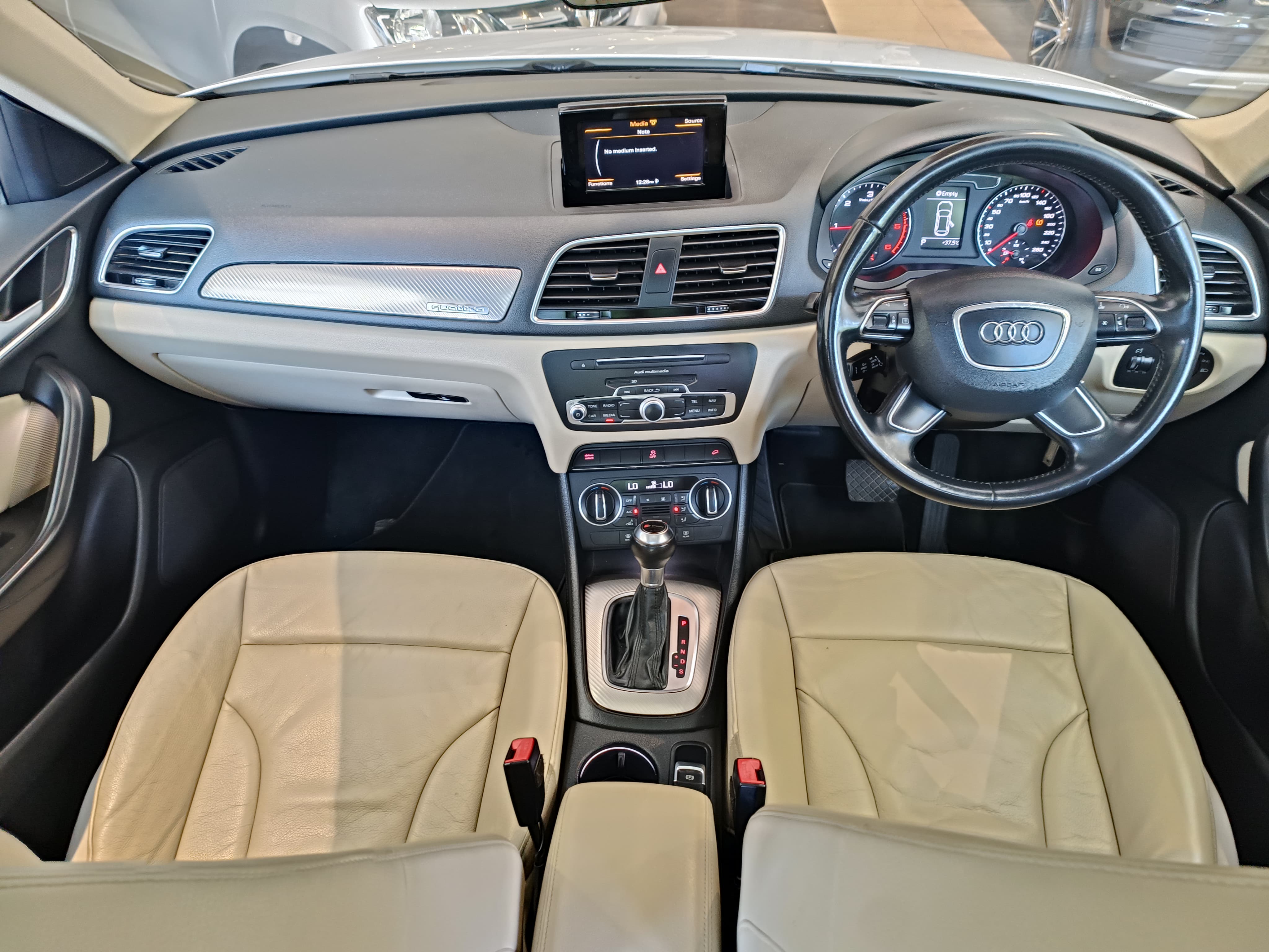 AUDI