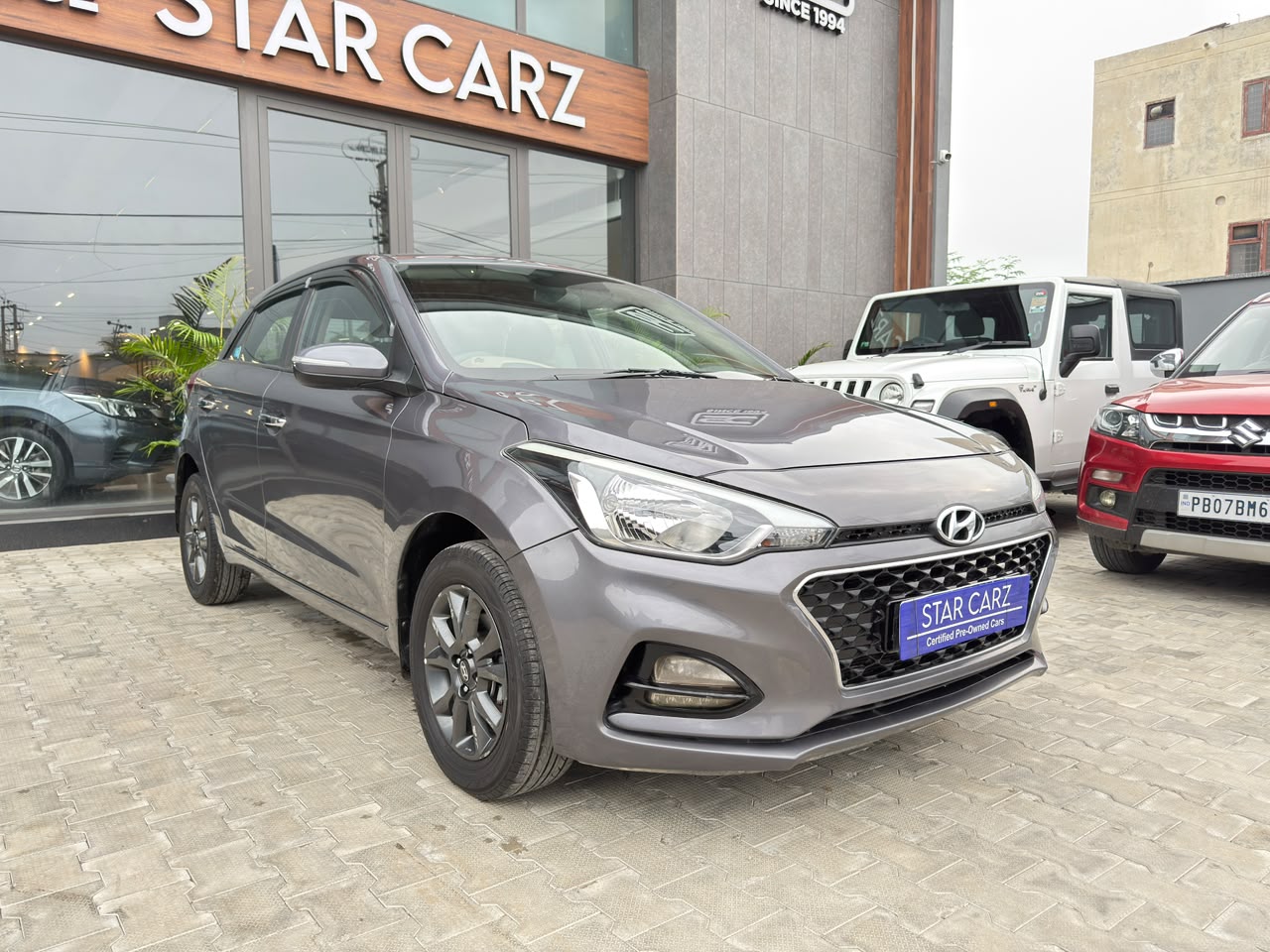 HYUNDAI