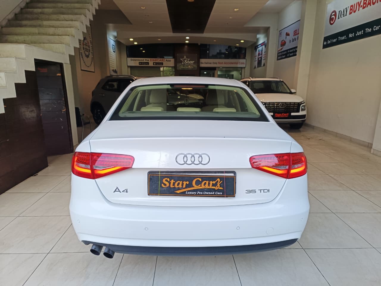 AUDI