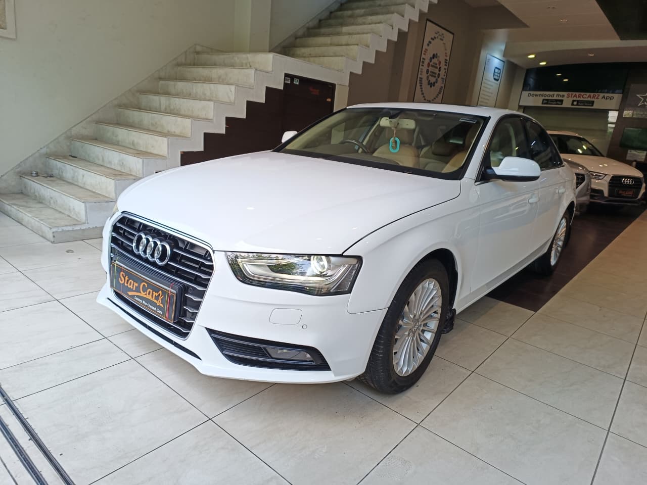 AUDI