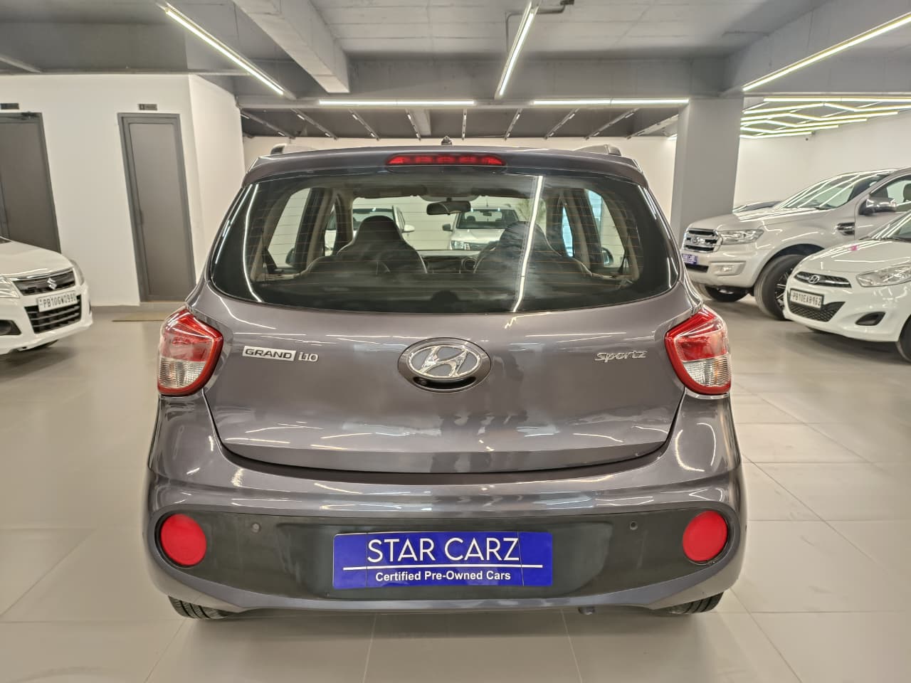 HYUNDAI