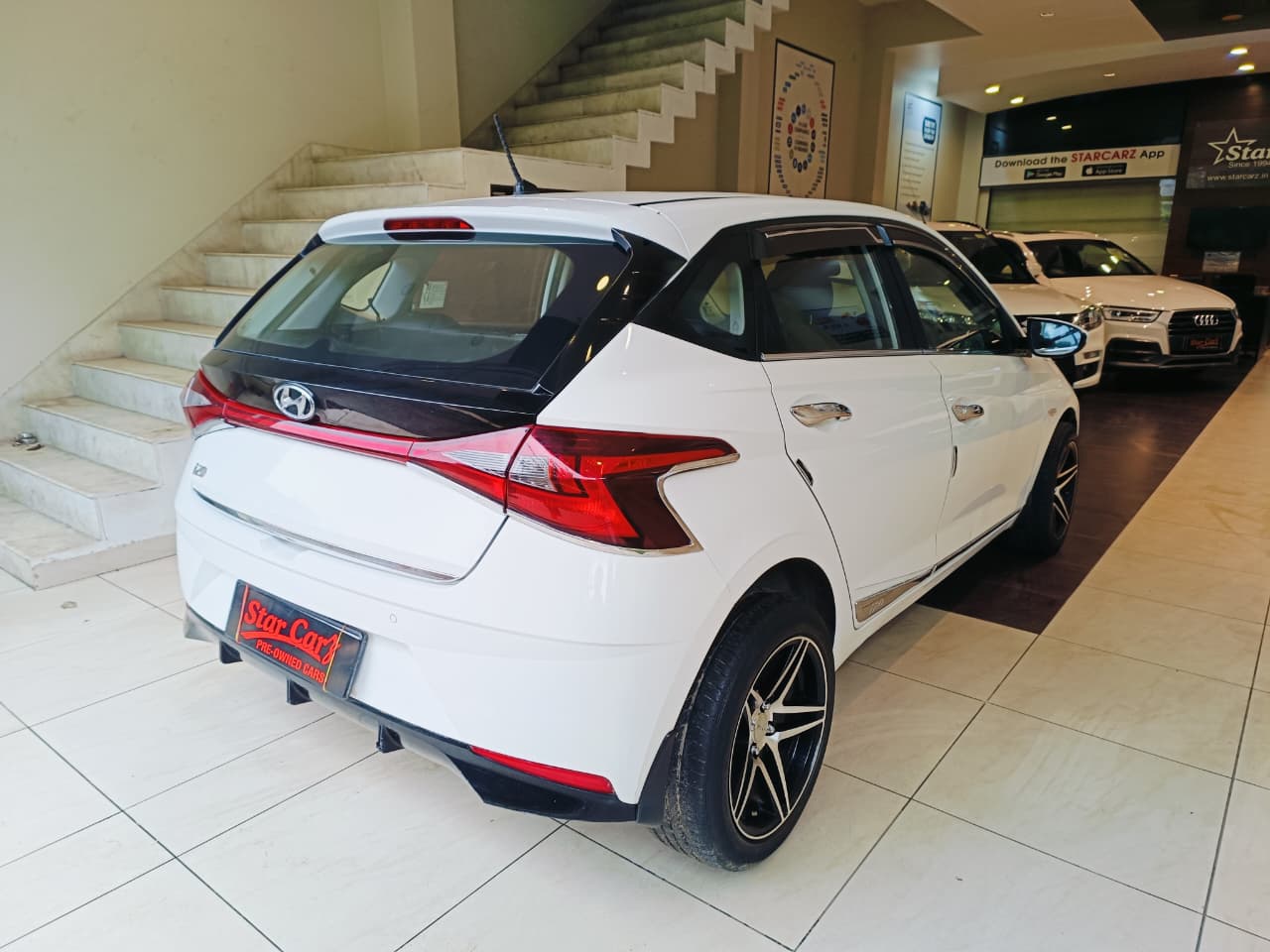 HYUNDAI