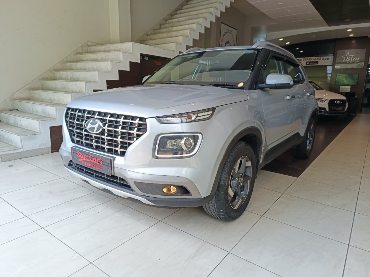 HYUNDAI